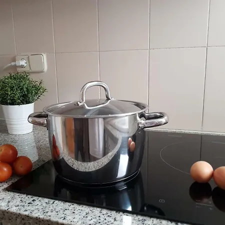Apartment Lets Holidays Terrace 2 *